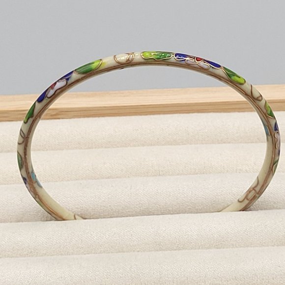 Cloisonne Thin Floral Bangle Bracelet Light Green Enamel Vintage 8 in - Picture 2 of 4